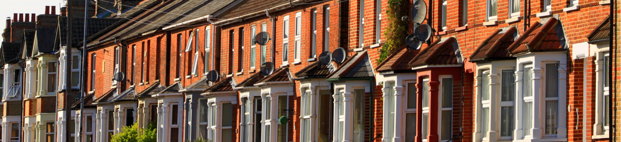 english-row-terrace-houses-uk