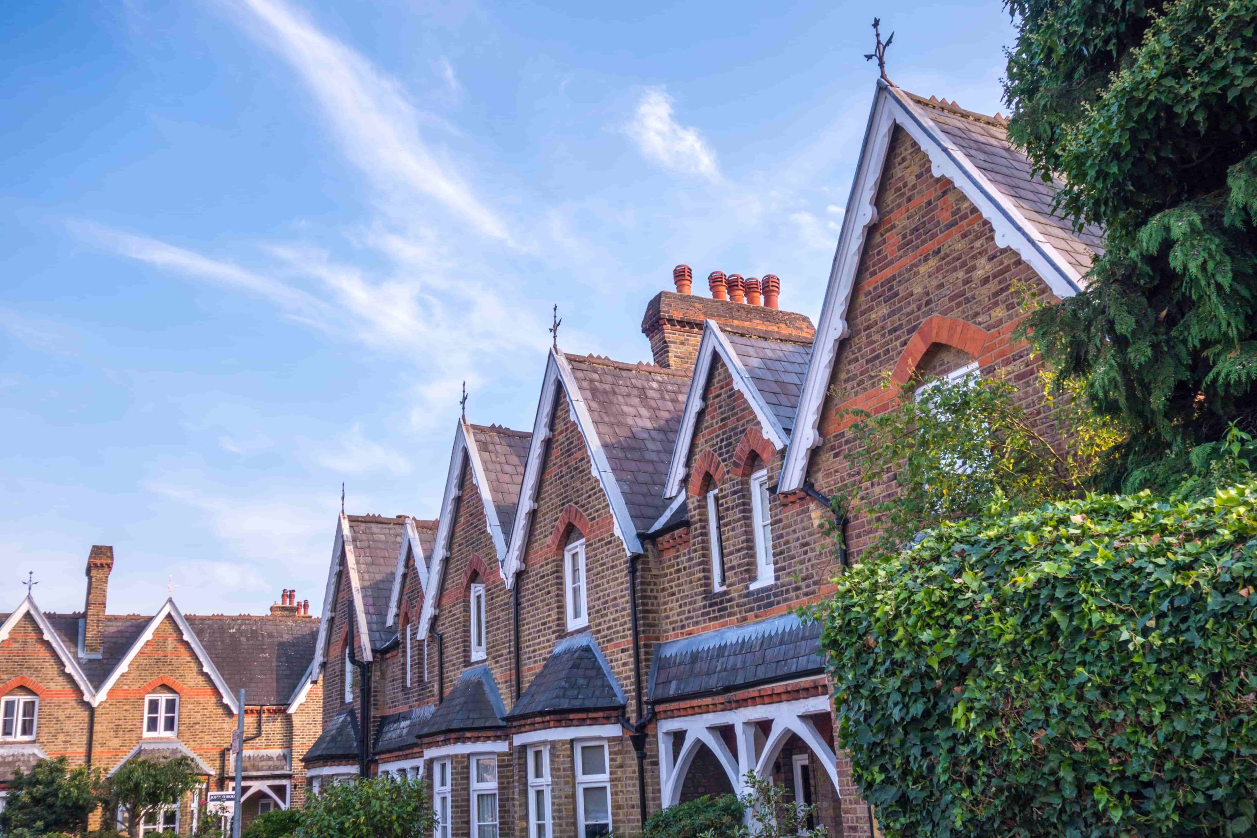 online-auction-row-of-uk-houses