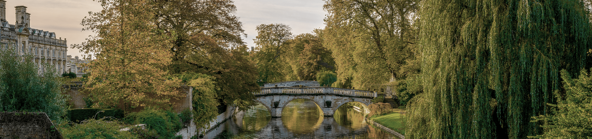 cambridge river looking towards some bridges