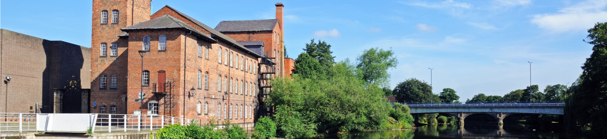 silk-mill-alongside-river-derwent-derby