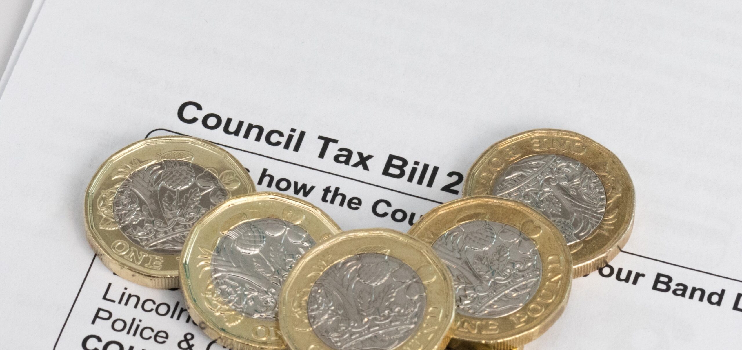 council-tax-when-moving-out-what-to-do-move-iq