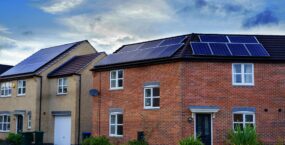 solar-panels-uk-houses